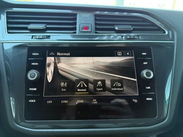 Volkswagen Tiguan Allspace SUV 2.0 TSI 190KM 2019 Volkswagen Tiguan Allspace 2.0 TSI 190KM 4MotionDSG ACC NiskiPrzebieg TOP, zdjęcie 28