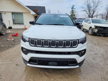 Jeep Compass II 2024 Jeep Compass Limited 2024 2.0 Benzyna 200KM, zdjęcie 5