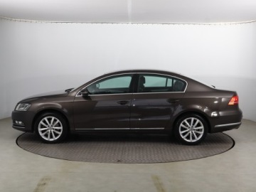 Volkswagen Passat B8 2014 VW Passat 1.8 TSI, DSG, Xenon, Klima, Klimatronic, zdjęcie 2