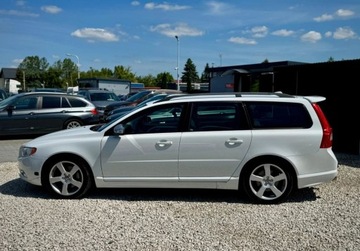 Volvo V70 III Kombi 2.5 T 231KM 2010 Volvo V70 2.5T 231KM Rdesing Skory BiXenon PDC Summum climatronic 2.5, zdjęcie 5