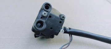 Suzuki Intruder 125 przełacznik prawy