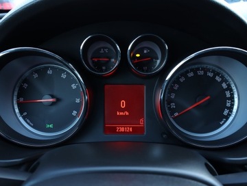 Opel Insignia I Sports Tourer 1.8 Twinport ECOTEC 140KM 2009 Opel Insignia 1.8, Navi, Klima, Klimatronic, zdjęcie 10