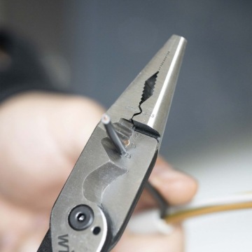 Клещи Wiha Electrics Многофункциональный электромонтаж 8 в 1, изоляция VDE