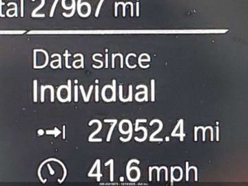 BMW X6 G06 2022 BMW X6 M50i 2022 4.4l 4.4 Benzyna 523KM, zdjęcie 11