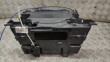 POUZDRO RADIÁTORU VOLKSWAGEN LT 35 2D0819005