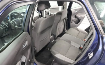 Ford Focus III Kombi 1.6 TDCi 105KM 2013 Ford Focus KLIMA, Tempomat, Centralny Zamek, El. Szyby, Zadbany 1.6 Diesel, zdjęcie 7