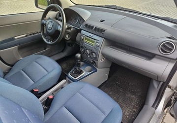 Mazda 2 I 1.4 16V MZI 80KM 2005 Mazda 2 Mazda 2 I Mazda 2 1.4 2005r - Ladny stan 1.4 Benzyna 80KM, zdjęcie 5