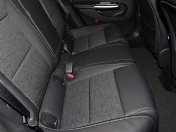 Mercedes CLA C118/X118 2025 MERCEDES-BENZ CLA 200 Progressive Sedan 1.5 (163KM) 2025, zdjęcie 9