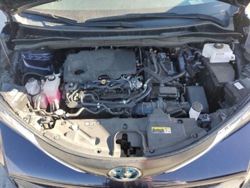 Toyota Sienna III 2022 Toyota Sienna XLE 2022 2.5l 2.5 Hybryda 245KM, zdjęcie 6