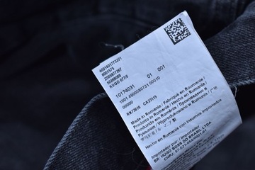 HUGO BOSS Męskie Spodnie Jeansowe 677 / W32 L34