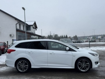 Ford Focus III Kombi Facelifting 1.0 EcoBoost 140KM 2018 Ford Focus ST-Line*Navi* Tylko 85000km!, zdjęcie 8