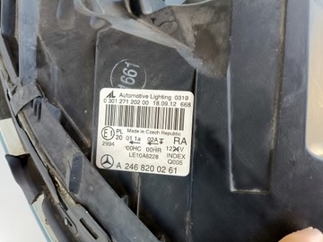 MERCEDES B CLASS A2468200261 ОБЫЧНАЯ ЛАМПА ПРАВА ЕС