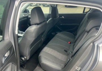 Peugeot 2019 Peugeot 308 1.2 beznyna 110 KM Nawigacja LED Kamera Sensor 1.2 Benzyna, zdjęcie 6