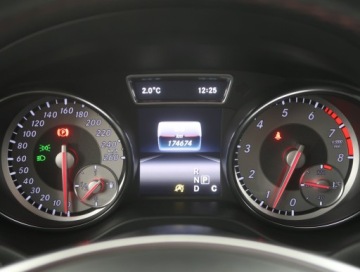 Mercedes CLA C117 Shooting Brake 2.0 250 211KM 2016 Mercedes CLA 250 4MATIC, Salon Polska, 4X4, zdjęcie 10