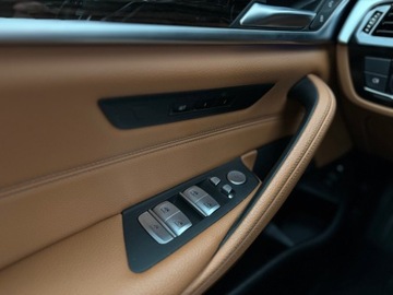 BMW Seria 5 G30-G31 2021 BMW 530 530e 184KM Plug-in Hybryda, Luxury Line, G, zdjęcie 21