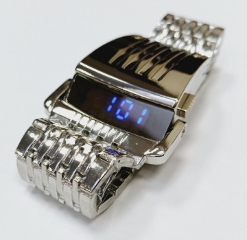 НОВЫЕ МУЖСКИЕ ФУТУРИСТИЧЕСКИЕ ЧАСЫ PREDATOR С СИНИМ СВЕТОДИОДОМ – СЕРЕБРЯНЫЕ