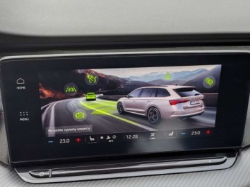 Skoda Octavia IV RS Kombi 2.0 TSI 245KM 2022 Skoda Octavia RS Kamera Bogato wyposazony faktura VATMatrix 2.0 244KM, zdjęcie 18