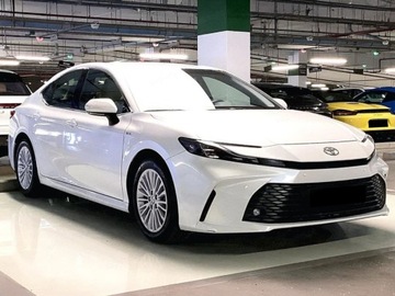 Toyota Camry IX 2025 Od ręki - Comfort 2.5 Hybrid Dynamic Force 231KM | Tempomat adaptacyjny!, zdjęcie 2
