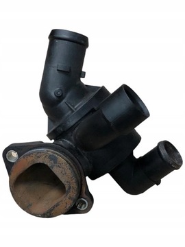 VW PASSAT B7 2.0 TDI КОРПУС ТЕРМОСТАТА 03L121111AE