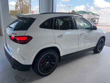 Mercedes GLA II Off-roader AMG Facelifting 2.0 35 306KM 2025 MERCEDES-BENZ GLA AMG 35 4-Matic Suv 2.0 (306KM) 2025, zdjęcie 2