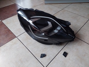 PRAWA LAMPA - PRZÓD - FULL LED - FORD PUMA II MK2