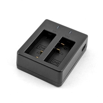 ДВОЙНОЕ ЗАРЯДНОЕ УСТРОЙСТВО EKEN + 2 АККУМУЛЯТОРА 1050 мАч