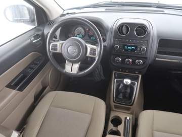 Jeep Compass I SUV Facelifting 2.0 156KM 2012 Jeep Compass 2.0, Salon Polska, Xenon, Klima, zdjęcie 6