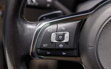 Volkswagen Arteon Fastback 2.0 TSI 272KM 2019 Volkswagen Arteon 2.0 TSI 4Motion R-Line DSG 2.0 Benzyna 272KM, zdjęcie 21