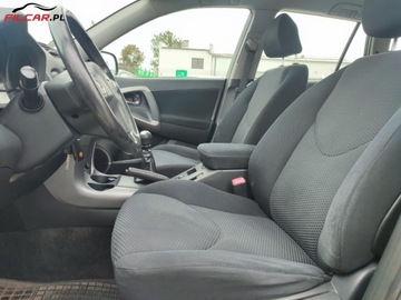 Toyota RAV4 III MPV 2.2 16V D-4D 136KM 2007 Toyota RAV4 4x4, Doinwestowany, Aktualne OC i BT, Zarejestrowany, Zamiana,, zdjęcie 5