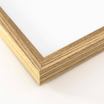 Brązowa ramka na zdjęcia w rozmiarze 30x40 cm