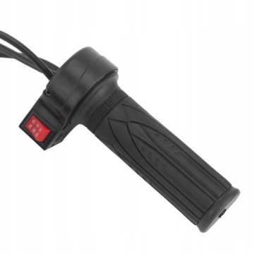 1 ПАРА ЭЛЕКТРОВЕЛОСИПЕДОВ С ПЕРЕКЛЮЧАТЕЛЕМ, ЧЕРНЫЙ ВЕЛОСИПЕД