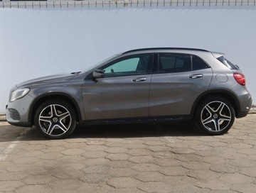 Mercedes GLA I Off-Roader Facelifting 2.0 220 184KM 2018 Mercedes GLA GLA 220 4MATIC, Salon Polska, 4X4, zdjęcie 2