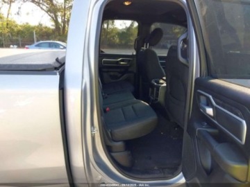  RAM 1500 Big Horn 64 Box 2022 5.7l 5.7 Benzyna 395KM, zdjęcie 12