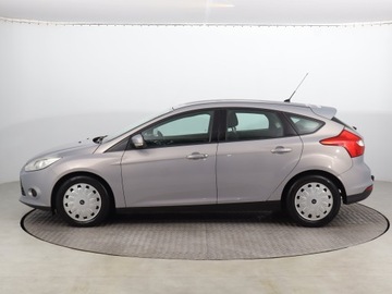 Ford Focus III Hatchback 5d facelifting 1.0 EcoBoost 100KM 2014 Ford Focus 1.0 EcoBoost, Navi, Klima, Tempomat, zdjęcie 2
