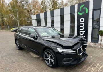 Volvo V60 II  Kombi 2.0 D4 190KM 2019 Volvo V60 2.0D 190KM 2019r. D4 auto zarejestrowane i ubezpieczone w Polsce