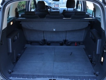 Peugeot 5008 I Minivan 2.0 HDi FAP 150KM 2011 Peugeot 5008 2.0 BlueHDi, 7 miejsc, Navi, Klima, zdjęcie 13