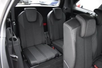 Peugeot 5008 II Crossover 2.0 BlueHDI 180KM 2018 Peugeot 5008 GT-LineAsystenty Full-LEDNaviKamera Pol-Skora Ambiente7-Foteli, zdjęcie 8