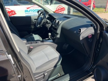 Nissan Qashqai I Crossover Facelifting  1.6 117KM 2013 Nissan Qashqai AUTOMAT KLIMATYZACJA GRZANE FOTELE EL.SZYBY ALUFELGI HAK SE, zdjęcie 7