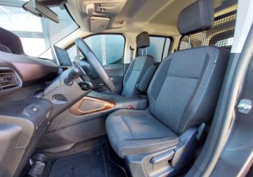 Peugeot Rifter Standard 1.5 BlueHDI 130KM 2023 Peugeot Rifter 1.5 BlueHDI GT SS Aut. N1 1.5 Diesel 130KM, zdjęcie 7