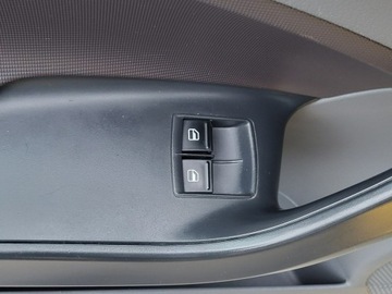 Seat Ibiza IV Hatchback 5d 1.2 MPI 70KM 2011 Seat Ibiza 1.2 Benzyna, zdjęcie 32