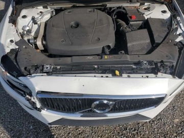 Volvo S60 III 2021 Volvo S60 T5 Momentum 2021 2.0l 2.0 Benzyna 250KM, zdjęcie 6