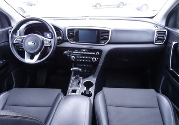 Kia Sportage IV SUV Facelifting 1.6 CRDI 136KM 2018 Kia Sportage 1.6 CRDI 136KM Navi Automat Kamera Alu Zadbany Oplacony 1.6, zdjęcie 15