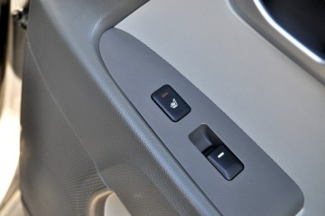 Kia Sportage III SUV 2.0 CRDi 136KM 2011 Kia Sportage 2,0 CRDi Automat Xenon Ledy Skóra, zdjęcie 28