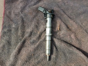 WTRYSKIWACZ 0445115028 VW CRAFTER 2.5 TDI