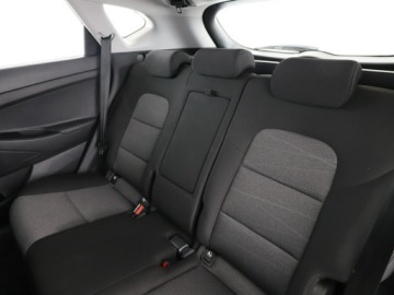 Hyundai Tucson III SUV 1.6 GDI 132KM 2018 Hyundai Tucson automat navi PDC grzane fotele, zdjęcie 16