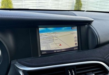 Infiniti Q30 1.6T 122KM 2016 Infiniti Q30 Infiniti Q30 1.6t Premium Tech 1.6 Benzyna 122KM, zdjęcie 13