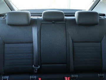 Skoda Octavia III Liftback Facelifting 1.5 TSI ACT 150KM 2018 Skoda Octavia 1.5 TSI, Salon Polska, Serwis ASO, zdjęcie 9