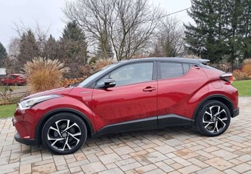 Toyota C-HR I Crossover 1.8 Hybrid 122KM 2018 Toyota C-HR Toyota C-HR 1.8 Hybryda 122KM, zdjęcie 2