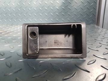 Wkład popielniczki tunelu tył 8 225 529 BMW 3 E46