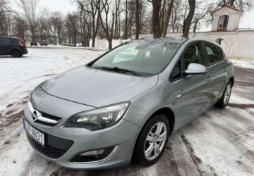 Opel Astra J GTC 1.7 CDTI ECOTEC 130KM 2013 Opel Astra Opel Astra 1.7 CDTI DPF Active 1.7 Diesel 130KM, zdjęcie 5